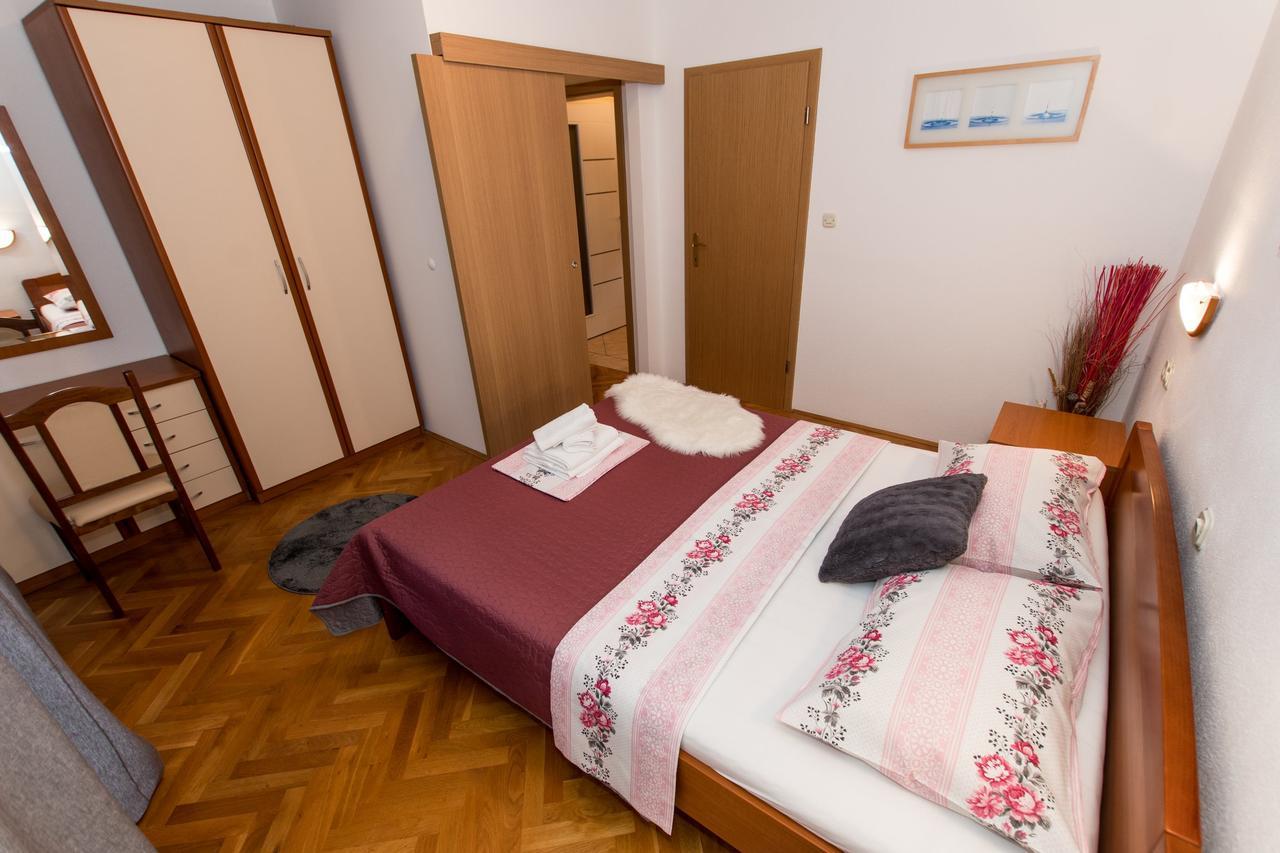 Seaview Apartment Slavica Brela Eksteriør billede