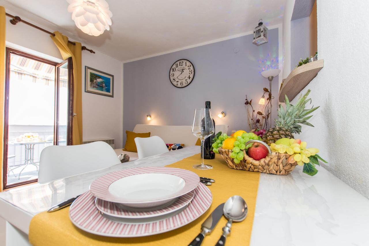 Seaview Apartment Slavica Brela Eksteriør billede